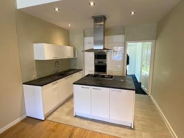 Appartement te huur in Laak, Zuid Holland