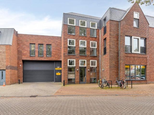 Appartement te huur in Zoeterwoude, Zoeterwoude-dorp