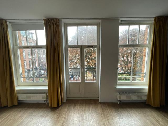 Appartement te huur in Indische Buurt, Amsterdam