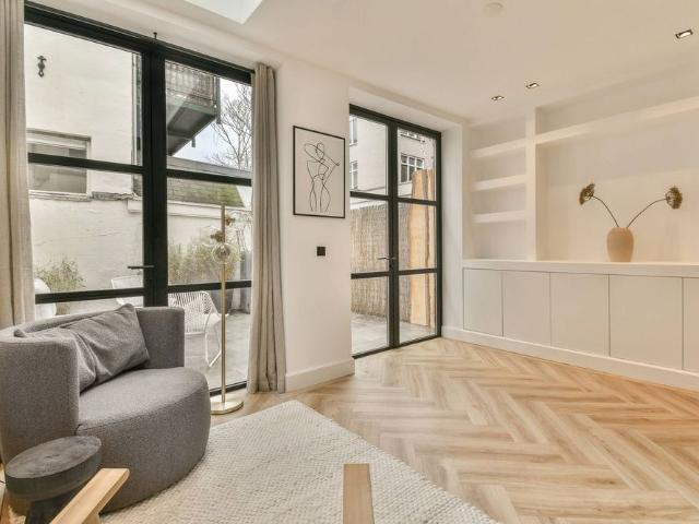 Appartement te huur in Oost, Amsterdam