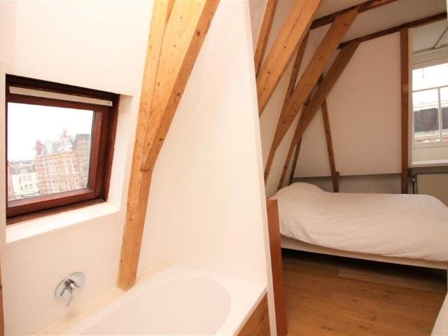 Appartement te huur in Zuid, Amsterdam