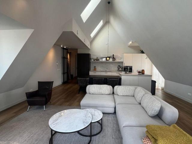 Appartement te huur in Aalst, Waalre