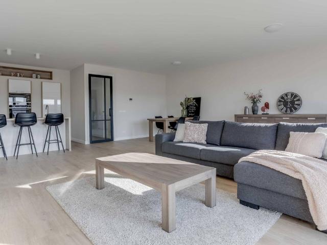 Appartement te huur in Rozenburg, Zuid Holland