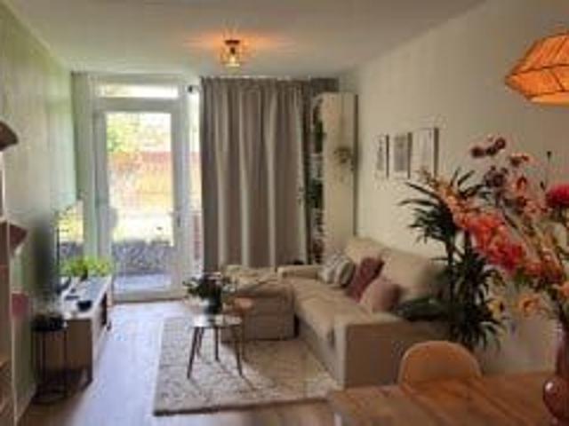Appartement te huur in Stratum, Noord Brabant