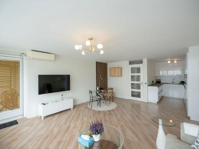 Appartement te huur in Almere-haven, Flevoland