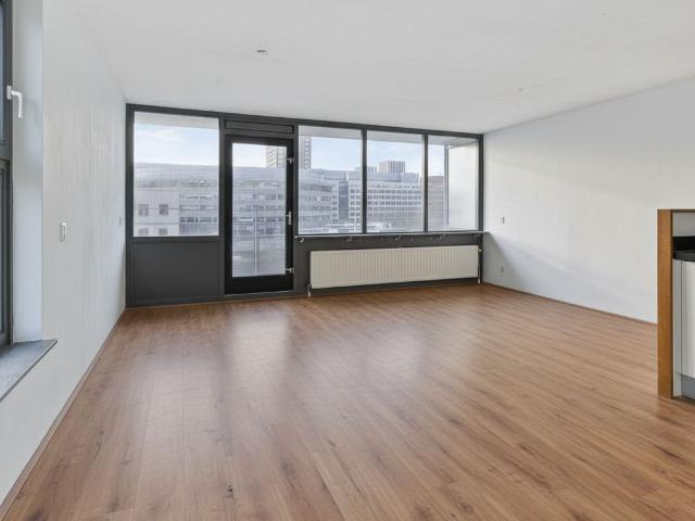 Appartement te huur in Laak, Zuid Holland