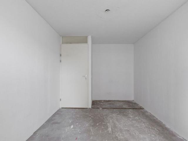 Appartement te huur in Laak, Zuid Holland