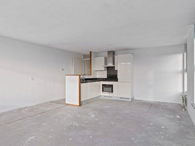 Appartement te huur in Laak, Zuid Holland