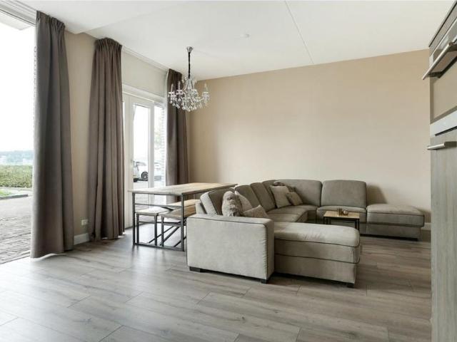 Appartement te huur in Europakwartier, Almere-haven