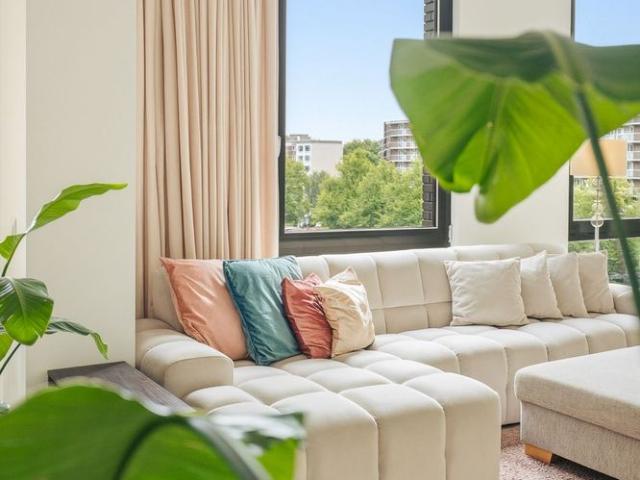 Appartement te huur in Zuid, Amsterdam