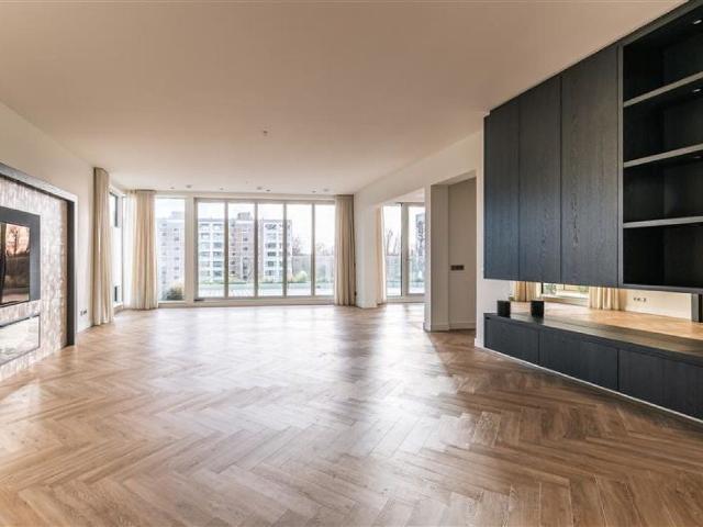 Appartement te huur in Zuid, Amsterdam