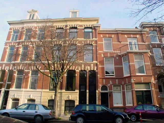 Appartement te huur in Bezuidenhout, Zuid Holland