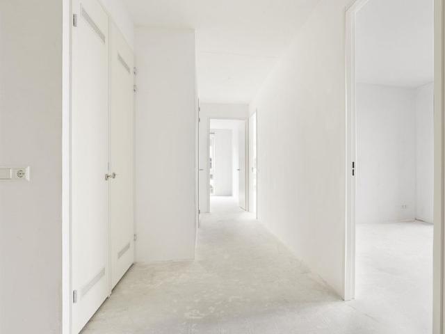 Appartement te huur in Holland Park, Diemen