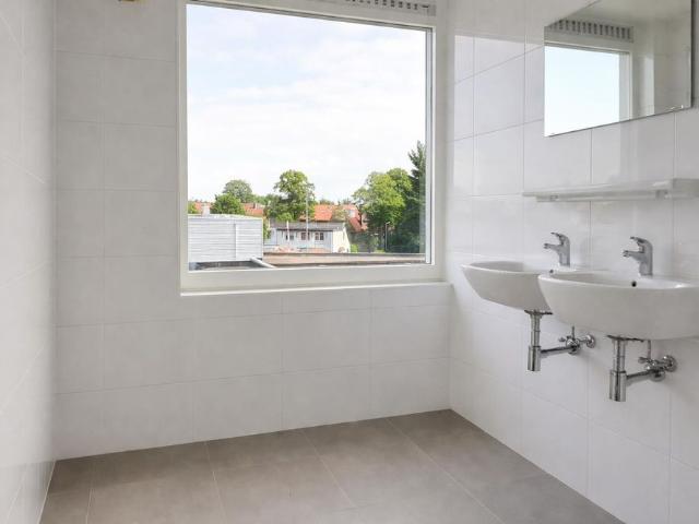 Appartement te huur in Santpoort-noord, Noord Holland