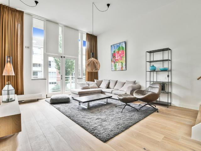 Appartement te huur in Zuid, Amsterdam