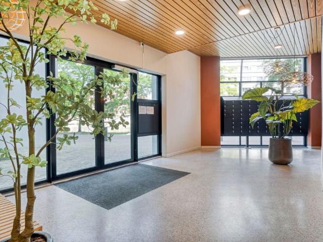 Appartement te huur in West, Bosch