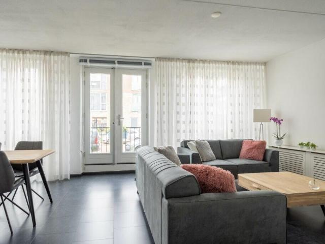 Appartement te huur in Europakwartier, Almere-haven