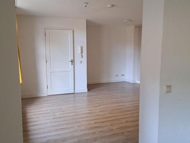 Appartement te huur in Planciusbuurt, Amsterdam