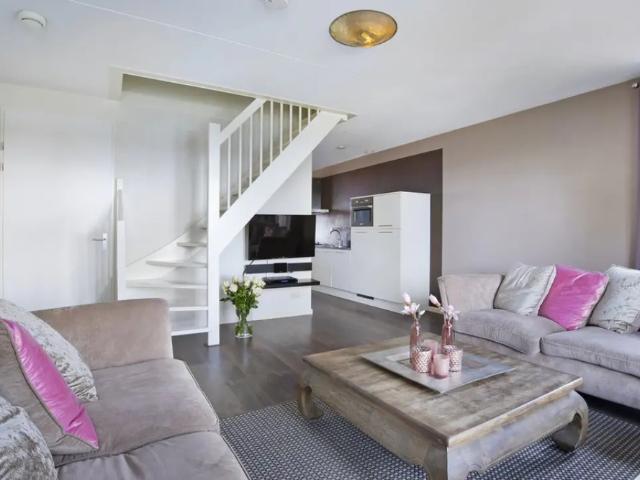 Appartement te huur in Aalsmeer, Noord Holland
