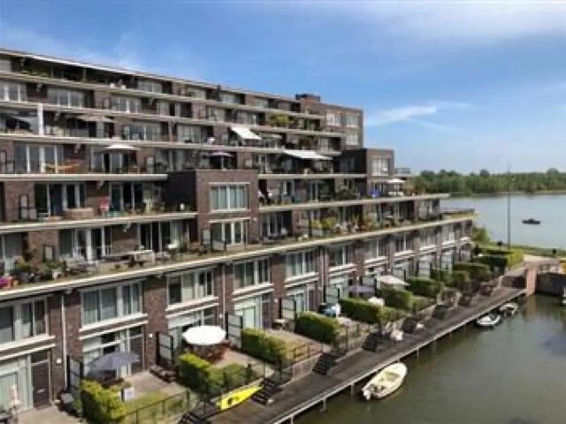 Appartement te huur in Amsterdam, Noord Holland