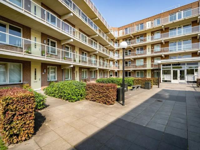 Appartement te huur in Barendrecht, Zuid Holland