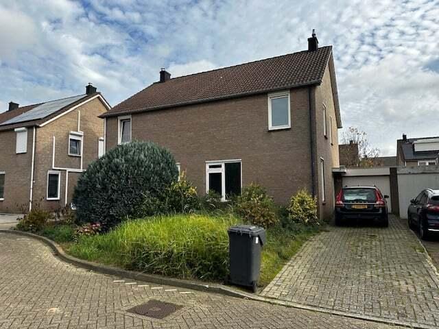 Appartement te huur in Born, Limburg