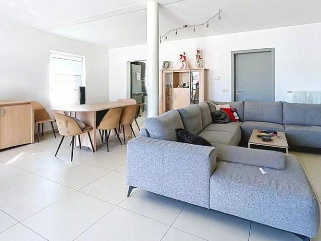 Appartement location à Chapelle-lez-herlaimont, Wallonie