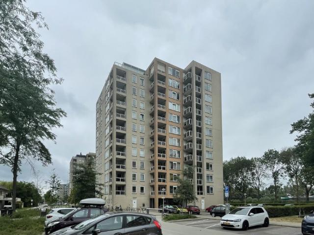 Appartement te huur in Diemen, Noord Holland