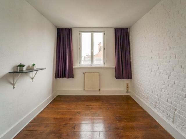 Appartement location à Sint-Jacobs, Gent