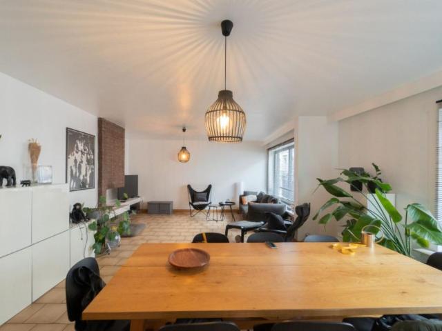 Appartement location à Sint-Jacobs, Gent
