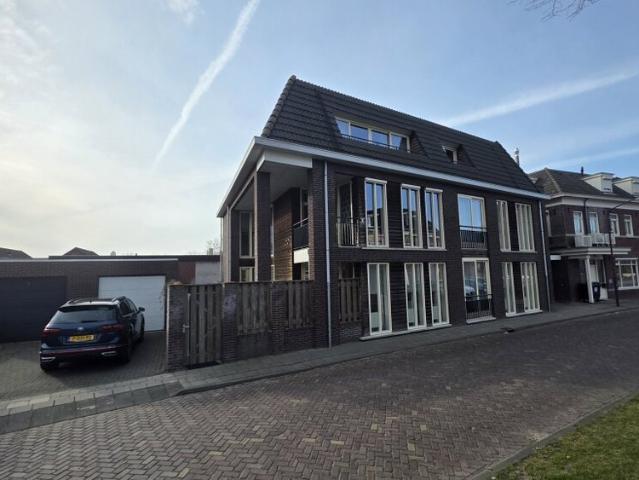 Appartement te huur in Hoeven, Noord Brabant