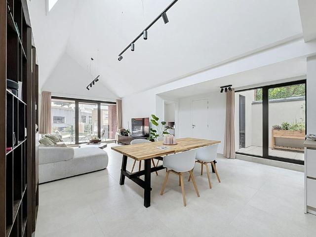 Appartement location à Begijnhof Sint-Elisabeth, Kortrijk