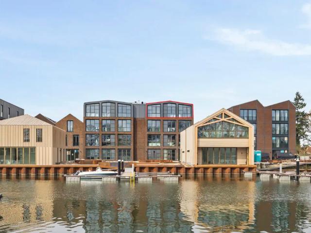 Appartement te huur in Muiden, Noord Holland