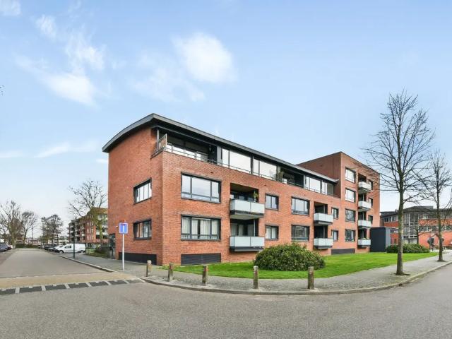 Appartement te huur in Oegstgeest, Zuid Holland