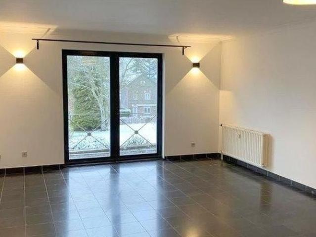 Appartement location à Paliseul, Wallonie
