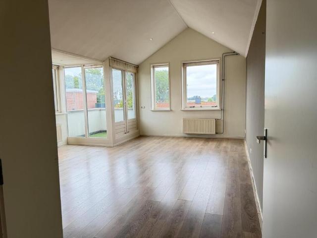 Appartement te huur in Poeldijk, Zuid Holland