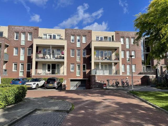 Appartement te huur in Sassenheim, Zuid Holland