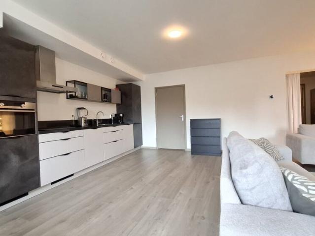 Appartement te huur in Sliedrecht, Zuid Holland