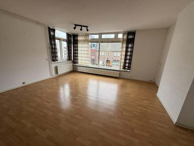 Appartement te huur in Voorschoten, Zuid Holland