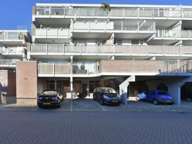 Appartement te huur in Zaandam, Noord Holland