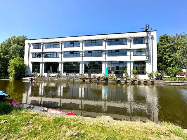 Appartement te huur in Zaandam, Noord Holland