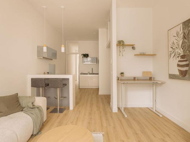Appartement te huur in Zuid, Amsterdam