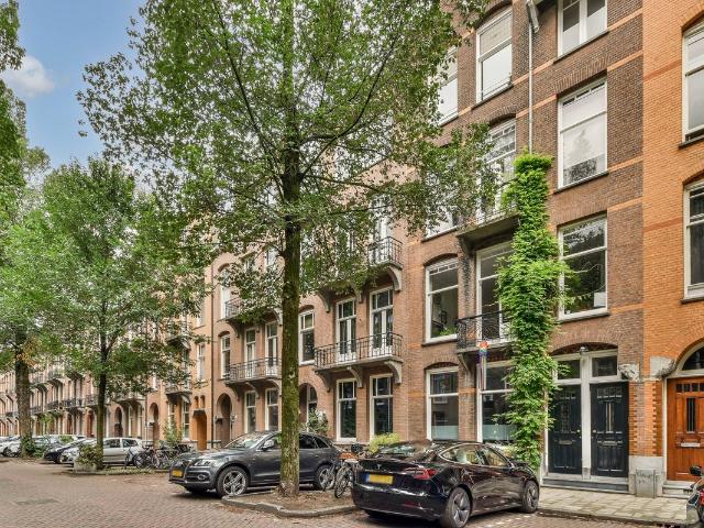 Appartement te huur in Zuid, Amsterdam