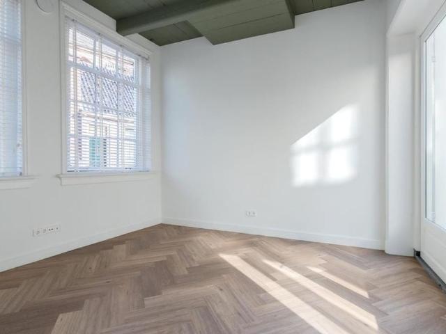 Appartement te huur in Weesp, Noord Holland