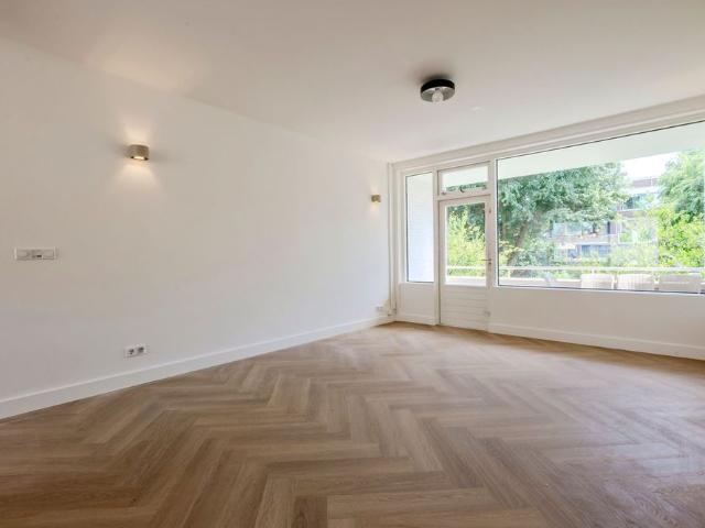 Appartement te huur in Zuid, Amsterdam