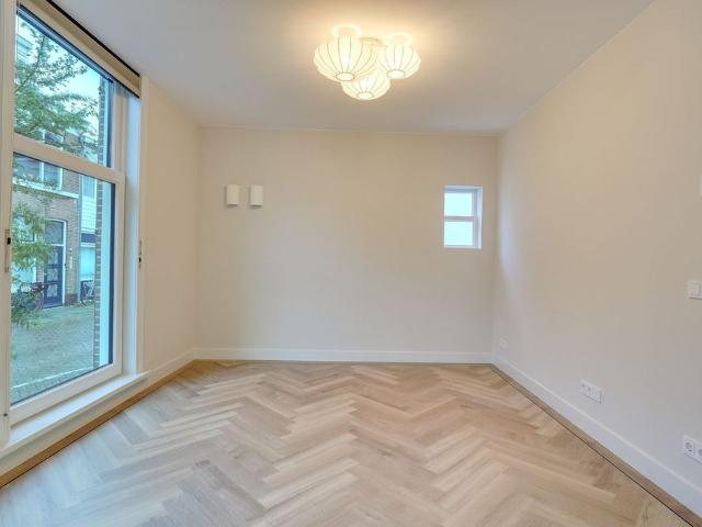 Appartement te huur in Wittevrouwen, Zeeheldenbuurt, Utrecht