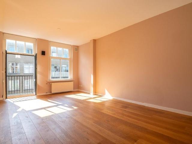 Appartement te huur in Zuid, Amsterdam