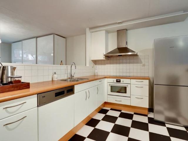 Appartement te huur in Sloten, Amsterdam