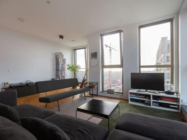 Appartement te huur in Rivierenbuurt, Zuid Holland