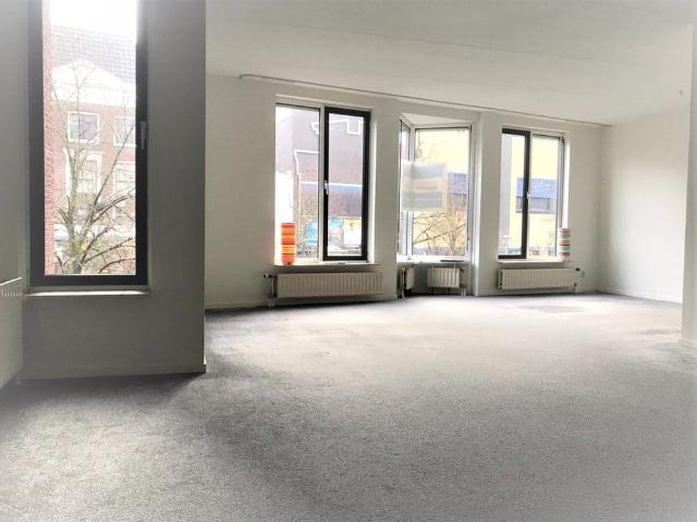Appartement te huur in Sneek, Súdwest-Fryslân